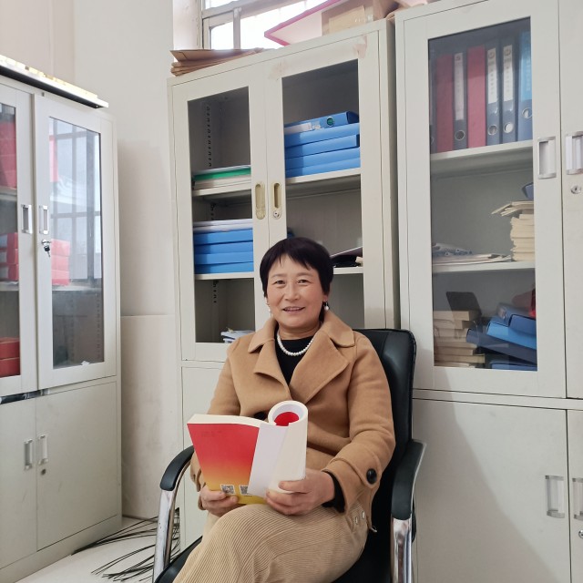 （读书）读书达人栏目：周桂梅：读书让我看(2543891)-20241121085741.jpg