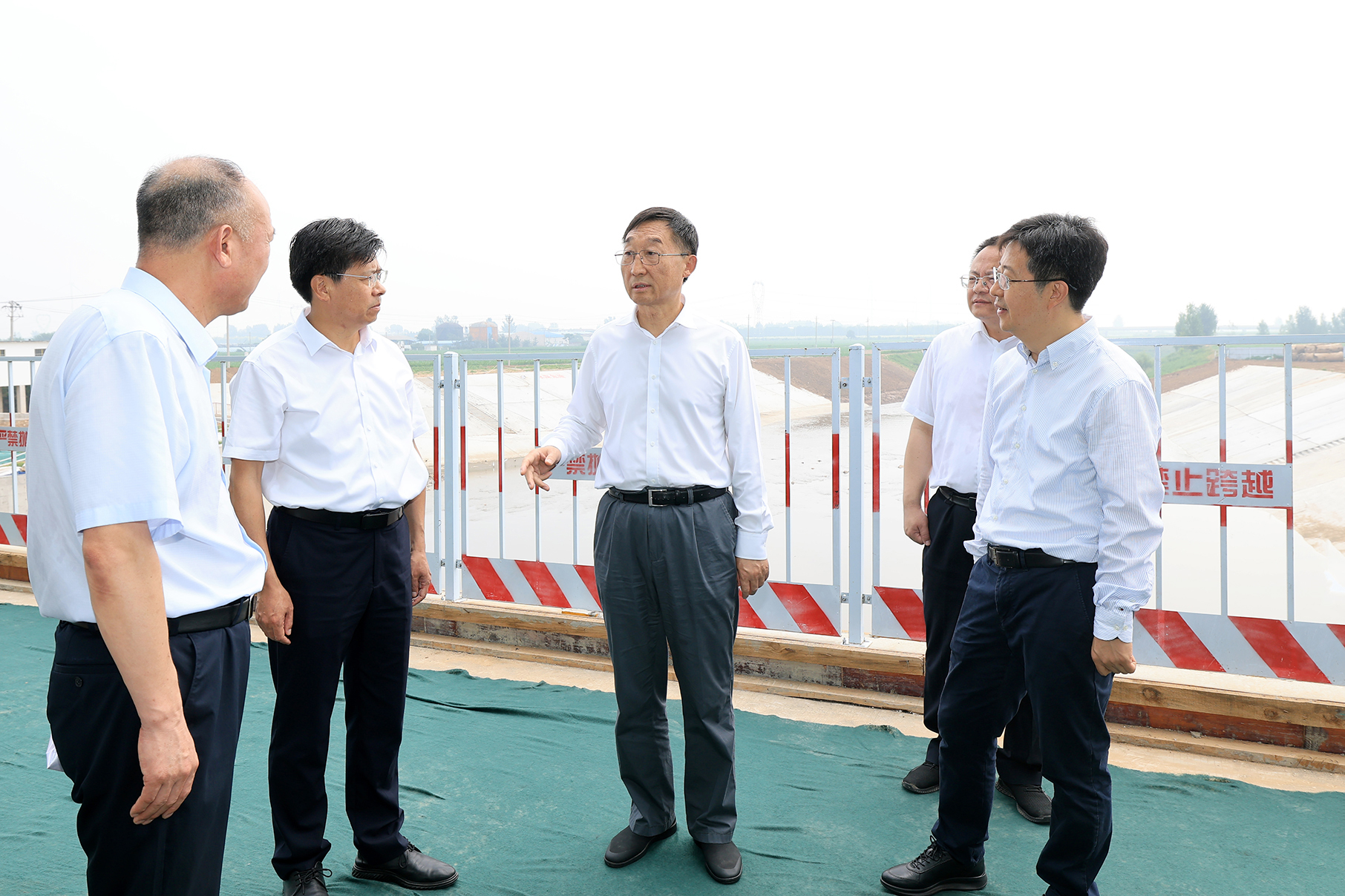 圖2.jpg