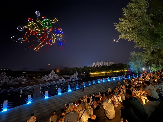 千機煥彩：科技光影激活夜間消費熱潮(分離(2831562)-20250731084858.jpg