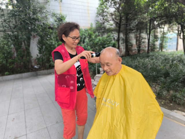 （老年）丁云霞：用平凡的善意温暖身边人((2830641)-20250731092838.jpg