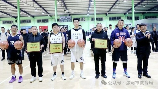 0903281812704977.jpg dce765f7eab950d91be467bb6f6584d6.jpg