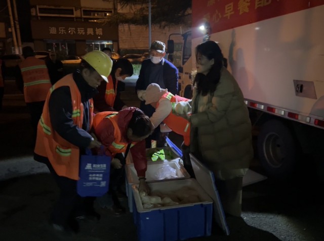 1015537612587495.jpg 5---1--民生实事稿件(分离图)16(2956227)-20251113101128.jpg