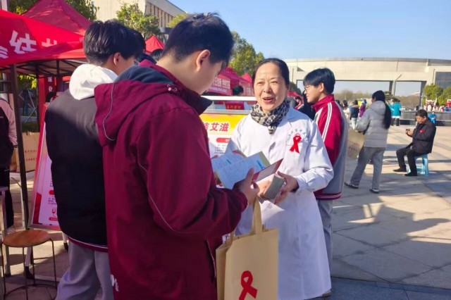 1039244146123814.jpg e4bde9db93dd6f7c27167d08ddc425a4.jpg