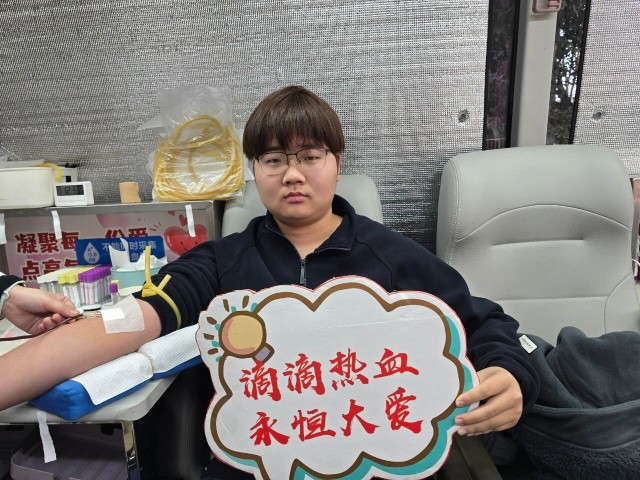 1036104501918064.jpg f7b737d2bd77ee899e53ef1f9bd6b41b.jpg