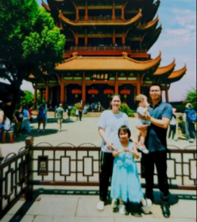 5569b460-d32e-403f-944c-40580bae918f.png