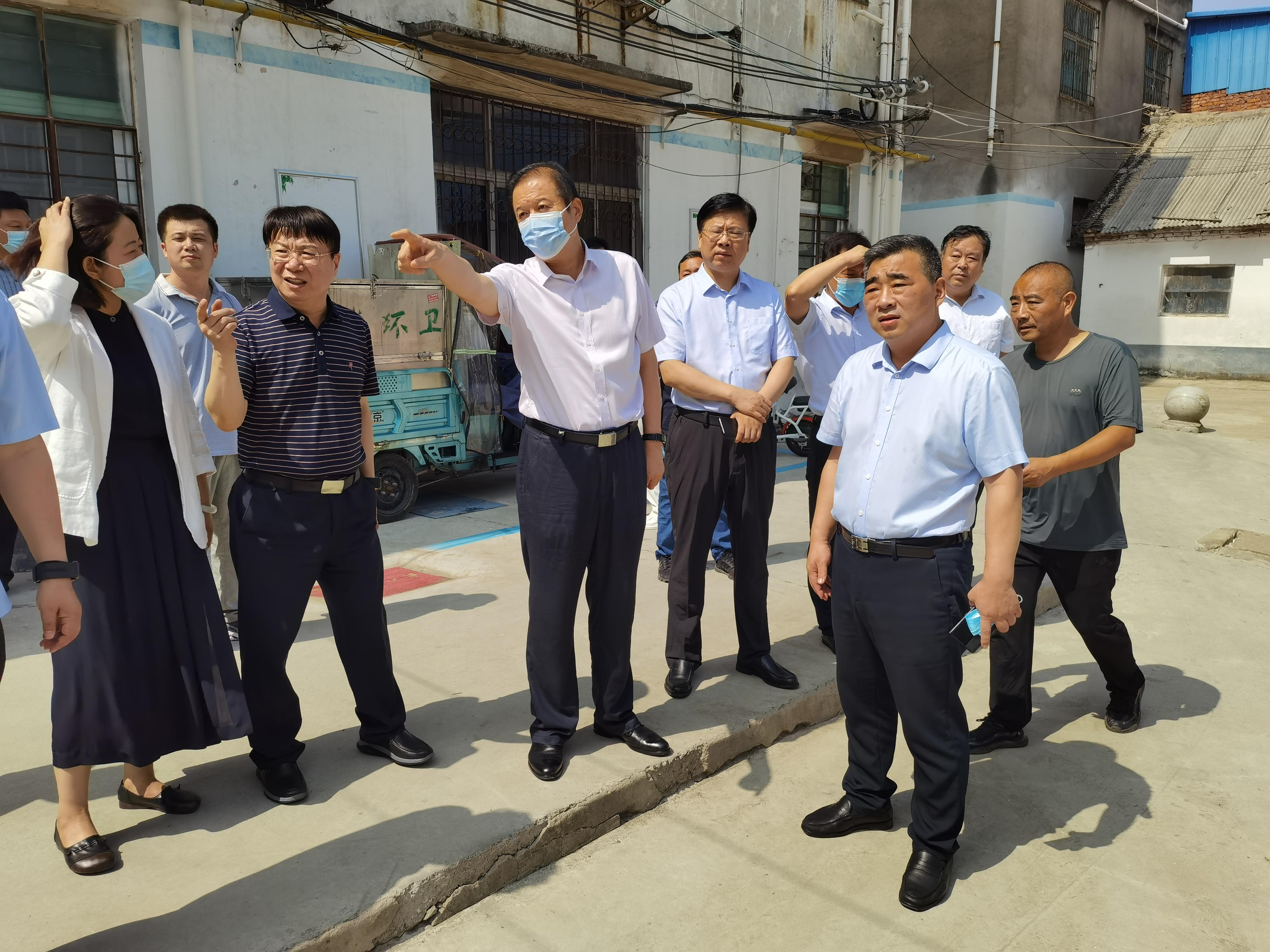 0901513966616055.jpg 18.jpg