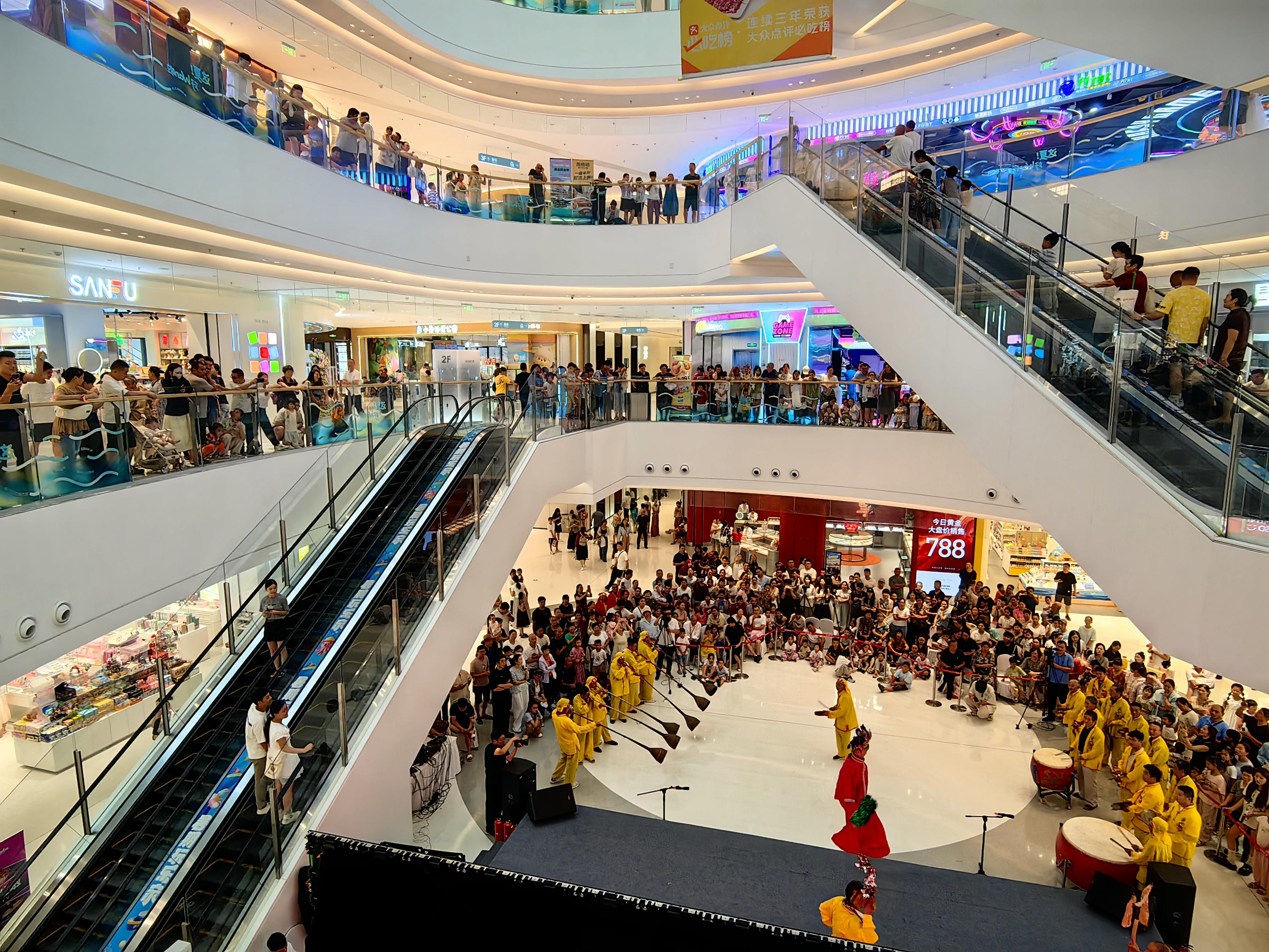 2版——漯河市首届非遗展演年八月主题活动(2844022)-20250811083955.jpg
