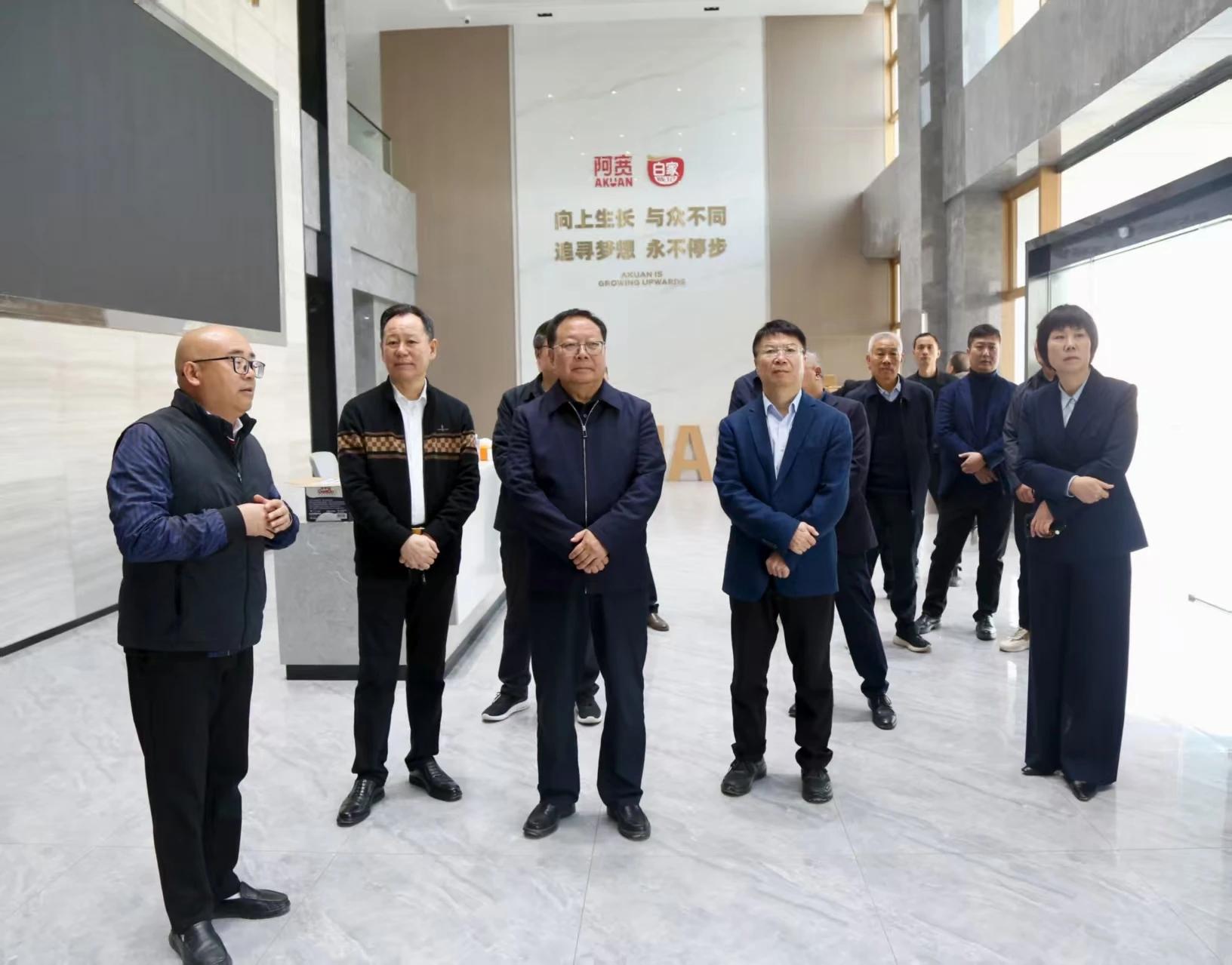 1528059335304550.jpg 微信图片_20251106152732_5_455.jpg