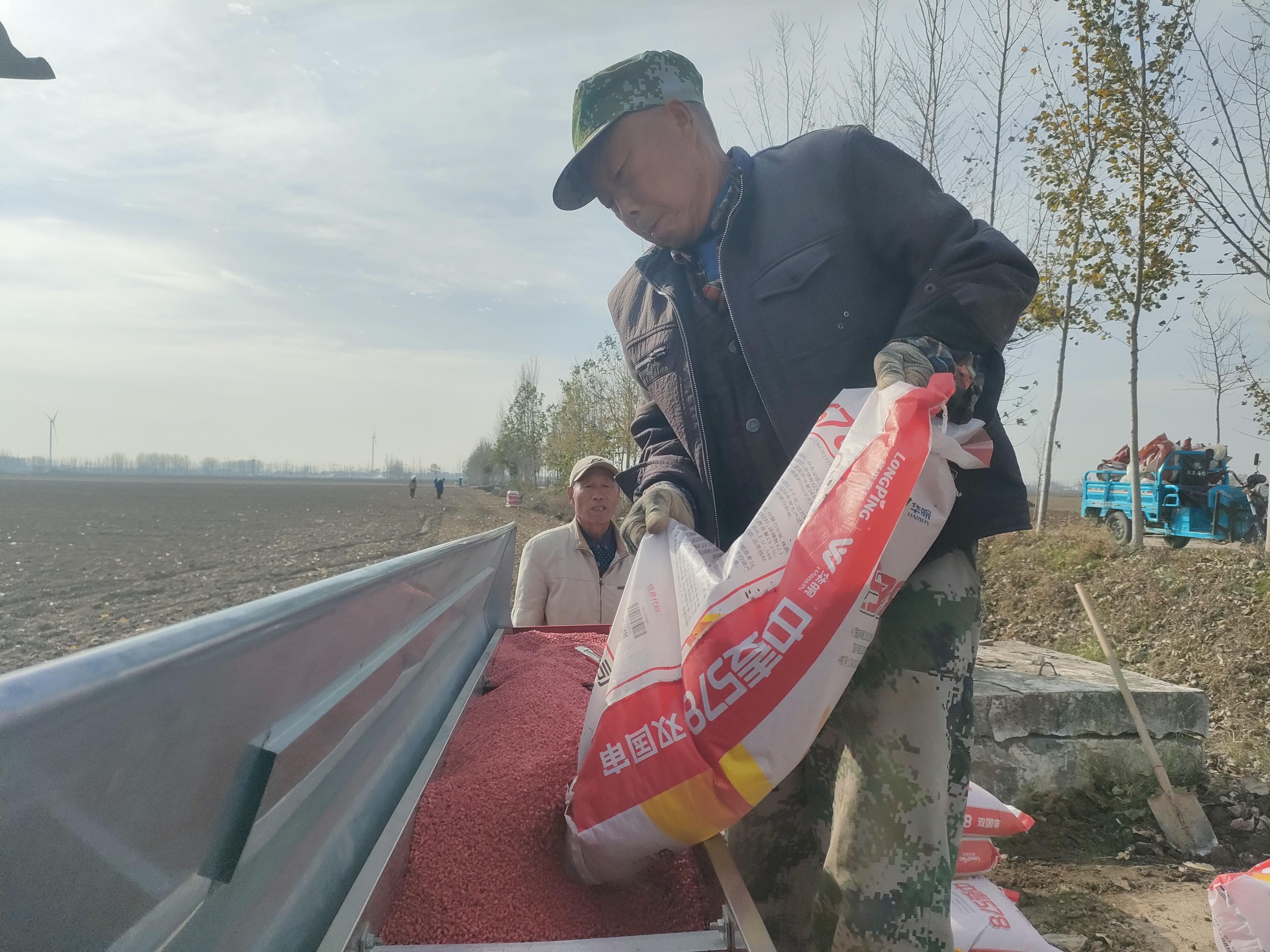 1158441469767845.jpg d0441843cca76830d28107497400c7aa.jpg