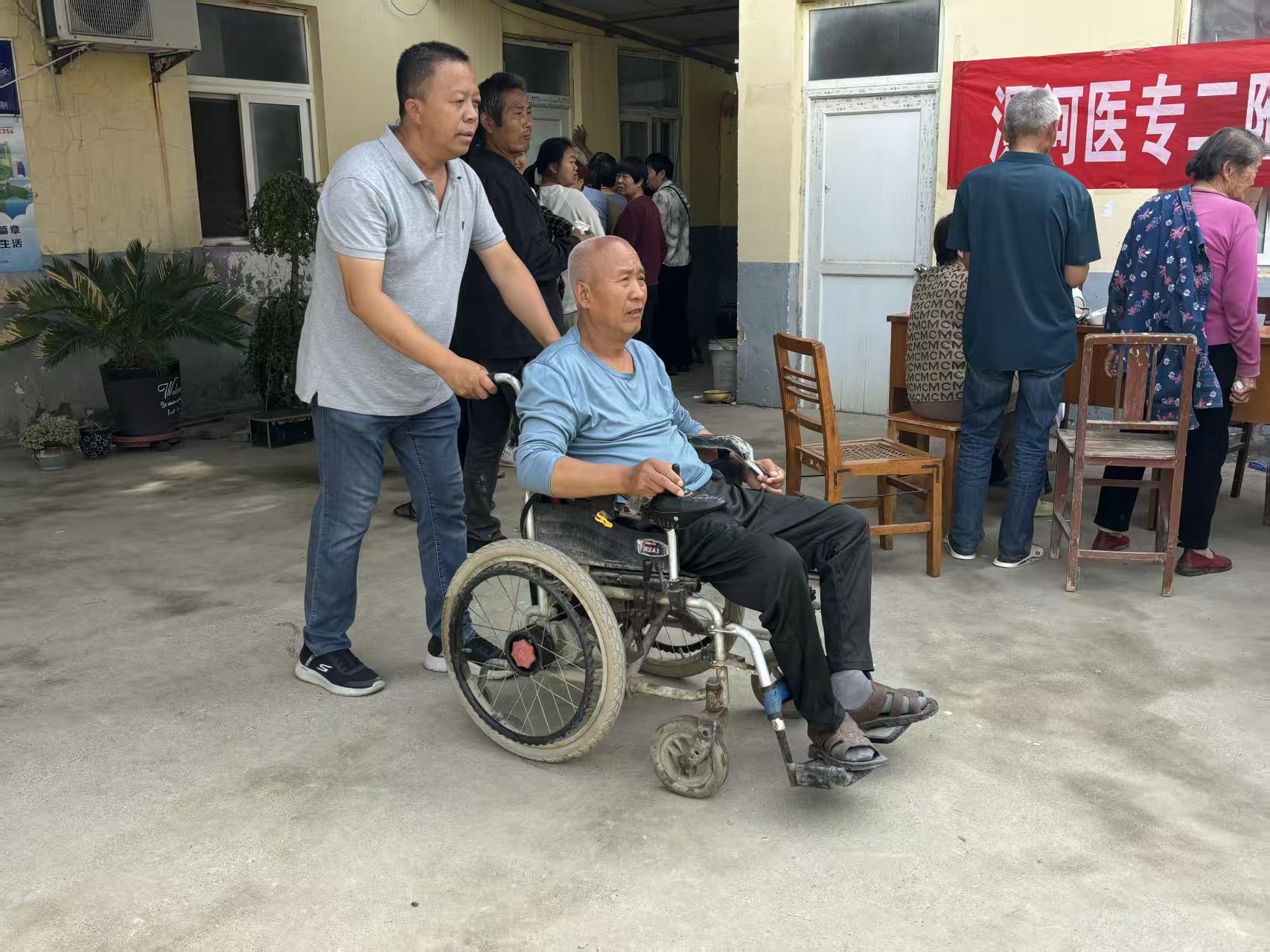 1149025645760992.jpg 41.jpg