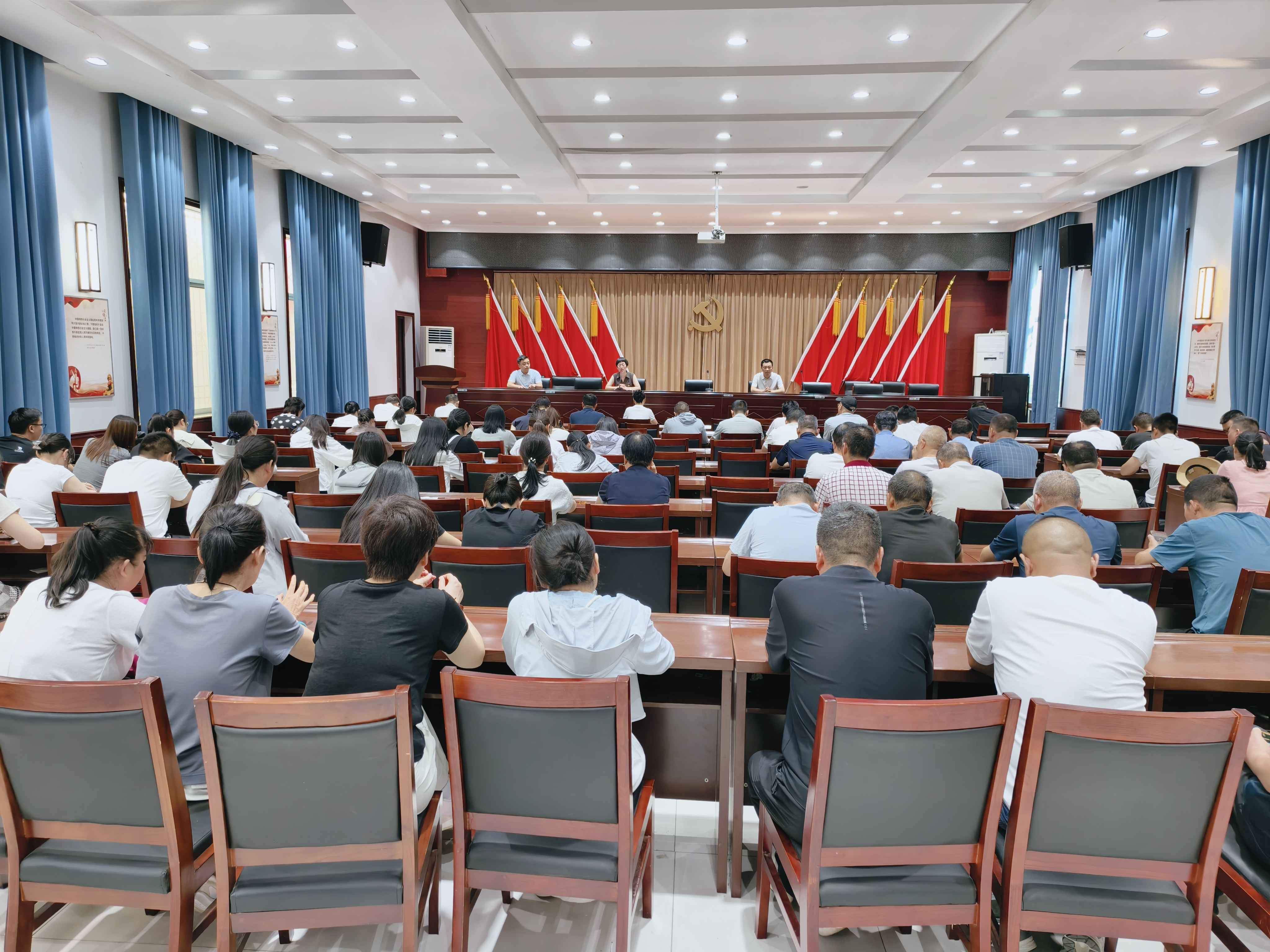1207188151669200.png 图片1.png