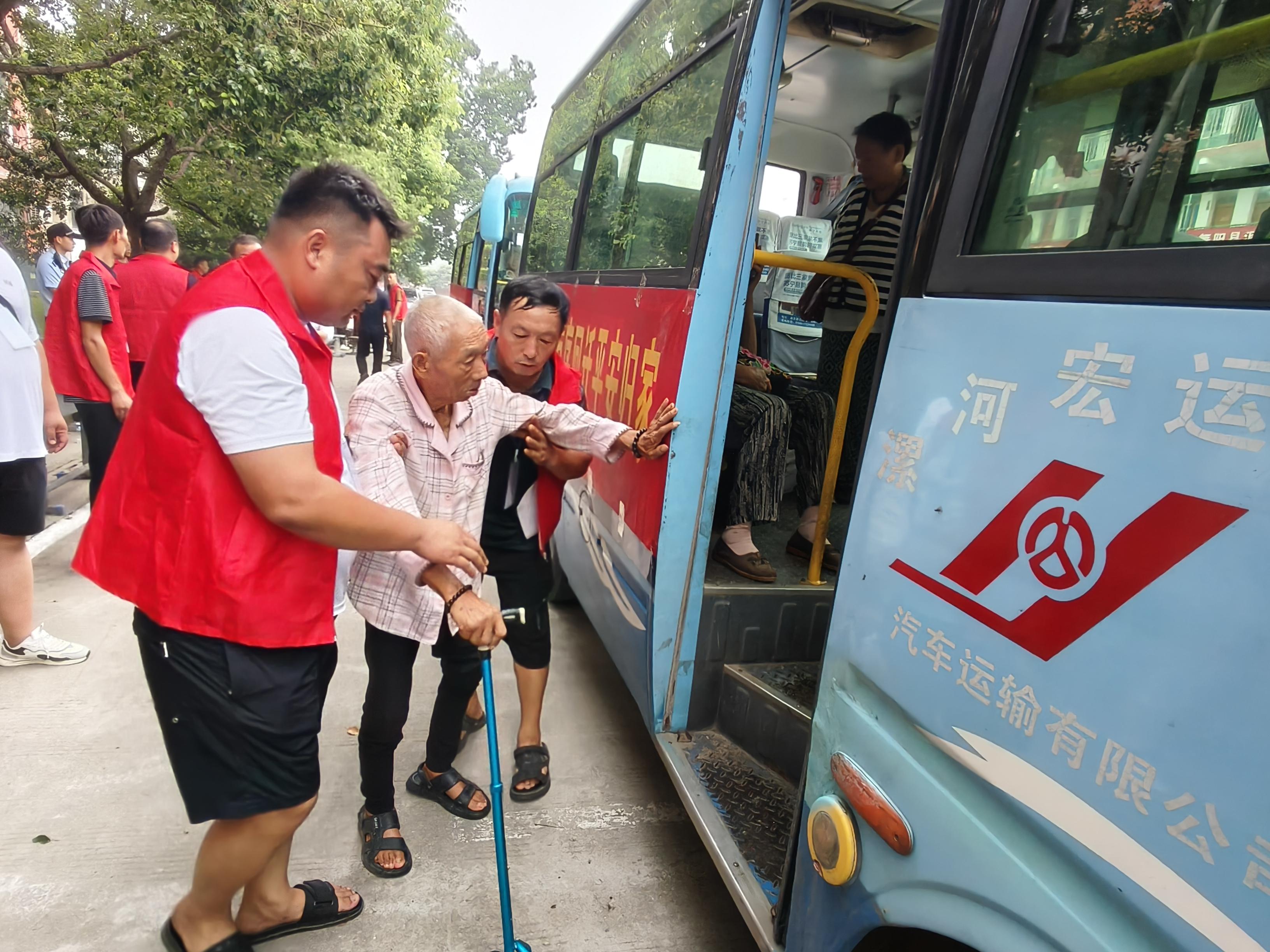 2——（姜店乡初级中学安置点）全程护航 (3256601)-20260820092438.jpg