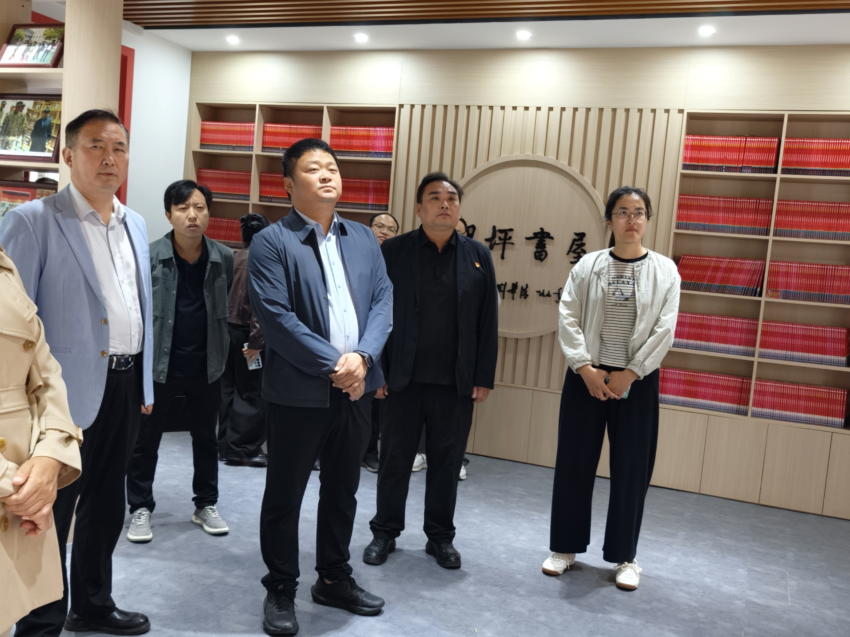 1450116284755337.png 图片1.png