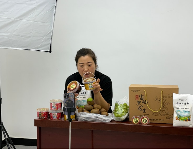 1026487376341728.png 图片2.png